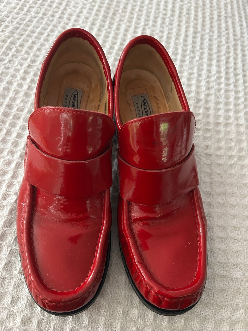 Patrick Cox RARE Wannabe red block heel